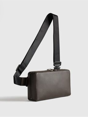 NWT Excursion Italian Leather Sling